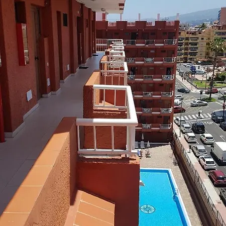 شقة With Balcony And Pool In Playa Jardin! *